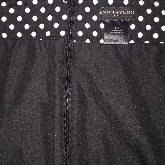 Ann Taylor Polka Dot Pencil Skirt Size 18 - Picture 6 of 7